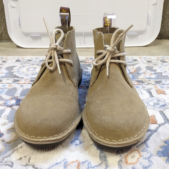 DR MARTENS Blythe Womens Suede Leather 2-Eyelet Low Desert Boots - Picture 3 of 12